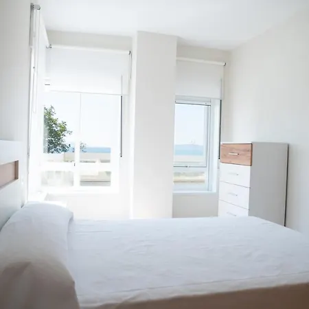 On The First Line Of Samil And With Frontal Views Of The Sea Apartment *