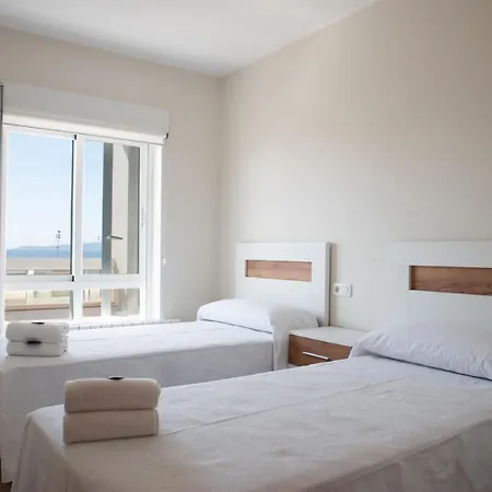 Apartment On The First Line Of Samil And With Frontal Views Of The Sea Vigo